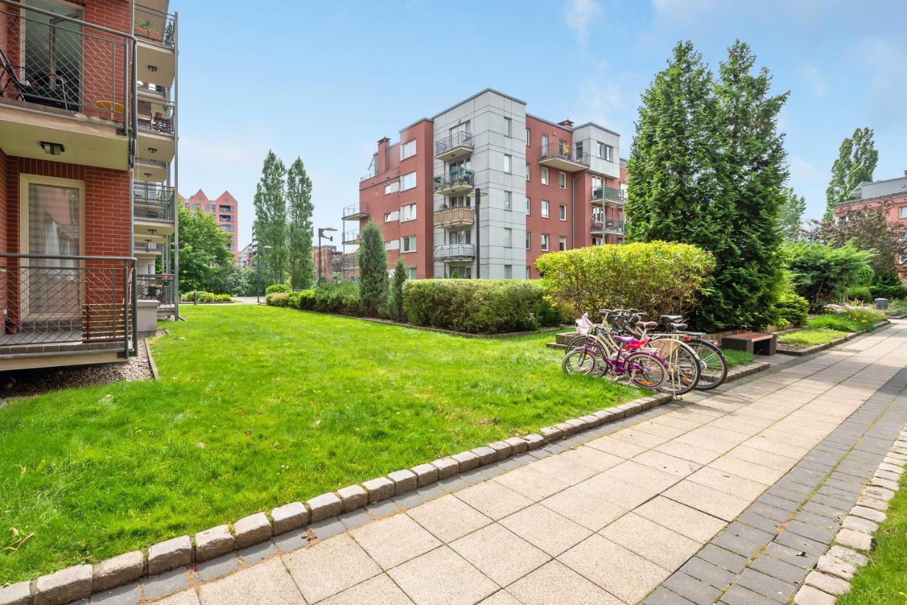 Appartamento Apartament Pod Trzema Niebieskimi Kaczorami Danzica Esterno foto