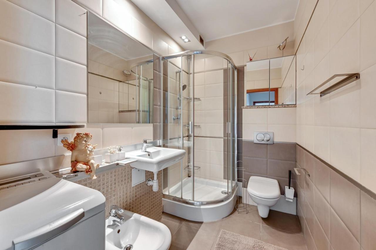 Appartamento Apartament Pod Trzema Niebieskimi Kaczorami Danzica Esterno foto